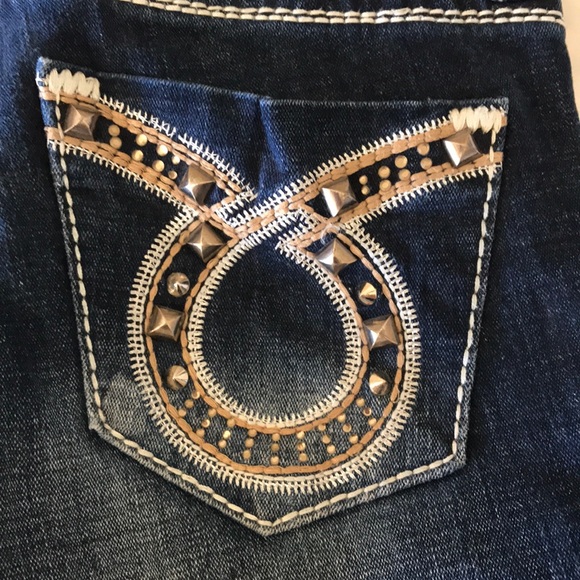 Skinny jeans - Picture 2 of 3